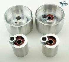 2x rear wheel hubs and bearing kit for the ford mustang