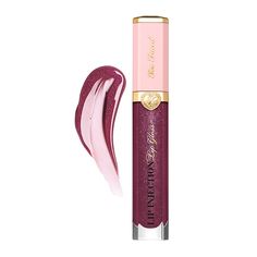 Power Plumping Lip Gloss Lip Injection Lip Gloss, Too Faced Lip Injection, Lip Gloss Cosmetics, Hydrating Lip Gloss, Lip Injections, Plumping Lip Gloss, Lip Glosses, How To Line Lips, Too Faced Cosmetics