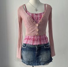 Shojo Outfits, Shoujo Fashion, Y2k Pink Outfit, Shojo Girl, 2000s Fashion Inspiration, Buffy Style, Fashion Coquette, Outfits 2000s