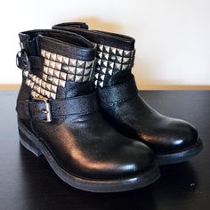 Brand New Ash Boots, Never Used. It's 7 Size But Run Small One Size (I Think So 6 Or 6.5). Ankle Height Biker Boot Matte Silver Decorative Stud Detailing Goodyear Sole Construction Heel Height 1.6'' (4cm) Height Of Boot 5.5'' (14cm) 100% Leather Upper Rubber And Leather Sole For All Season Ash Boots, Ash Shoes, Biker Boots, Biker Boot, Black Silver, Bootie Boots, Ash, Heel Height, Ankle Boot