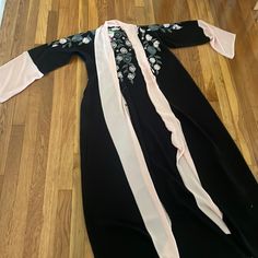 Open Abaya Brand New One Size Fit All Beautiful Color Black Long Abaya For Spring, Long Black Abaya For Spring, Long Black Spring Abaya, Spring Black Long Abaya, Pink Evening Abaya, Open Abaya, One Size Fits All, New Color, Beautiful Colors