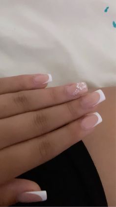 French tips & hibiscus flower Cute French Tip Nails Square, Flower French Tips Nails, 2000s Hibiscus Nails, French Tips Hibiscus, French Tip Hibiscus Flower Nails, Nail Inspo Short French Tip, French Nails Flower Design, White French Tip With Hibiscus Flower