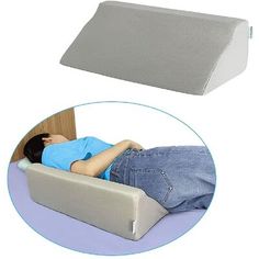 【Therapeutic Pillow】This is a home care assistance treatment pillow. (1) It can help patients turn over, change their posture, assist leg passive lifting, improve leg blood circulation; (2) At the same time is conducive to supporting pregnant women's belly to create a good environment for pregnant women to sleep. (3) Right angle helps relax your neck, being good for acid reflux, poor circulation, allergies or any other condition which breathing may be impaired in supine position. | newdatatrade Severe Back Pain, Back Pain Remedies, Poor Circulation, Good Environment, After Surgery, Improve Blood Circulation