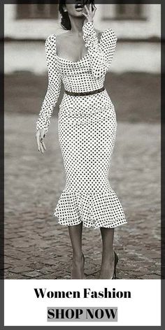 Bodycon Dress Outfit, Womens Polka Dot Dress, Vintage Pencil Dress, Elegant Bodycon Dress, Body Con Dress Outfit, Outfit Essentials, Tutorial Hijab, Midi Pencil Dress