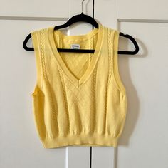 Brand New Without Tag, Never Worn Originally $68 Size: M Yelow Vest, Yellow Vest, Yellow Knit, Golden Girls, Knit Vest, Nice Tops, Womens Tops, Brand New, Knitting