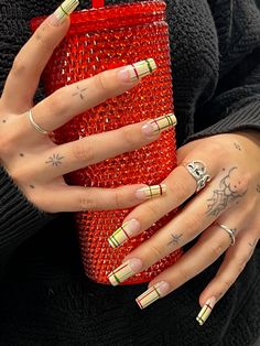 Christmas nails, holiday nails, winter nails, long nails, plaid nails, french tip Plaid Nails French Tip, Stylish Nails Fall, French Tip Plaid Nails, Plaid French Nails, Gel X Winter Nails, Burberry Christmas Nails, Dramatic French Tip Nails, Plaid French Tip Nails, Plaid Nails Christmas