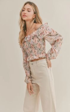 Dunes summer must have floral top. Off the shoulder the shoulder ruffled moment. 100% Polyester Imported Feminine Tops Romantic, Floral Top Outfit, Bridal Shower Attire, Thrift Ideas, Pastel Top, Party Dress Codes, Garden Party Bridal Shower, Feminine Outfits, Romantic Tops