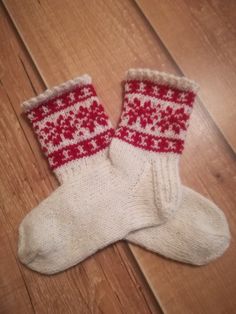 Hand knitted socks using natural sheep wool yarn, high-quality, very warm knitting yarn.Very warm, little scratchy, making healthy massage effect. Socks are the perfect home accessory for chilly evenings or you can wear it with lovely boots. Socks are very сomfortable so you can forget about your slippers and just wear these! Fantastic cozy, cute and lovely gift for someone special in your life! There is nothing better than a pair of handmade knit socks! The item will be shipped in 1-3 days afte Hand Knitted Nordic Style Winter Socks, Nordic Style Hand Knitted Winter Socks, White Knitted Socks For Winter, Nordic Style Winter Socks For Gift, Comfortable Knitted White Socks, White Knitted Winter Socks, Comfortable White Knitted Socks, Cream Knitted Socks For Winter, Handmade White Socks For Gifts