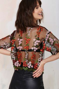 Glamorous Flower Powers Embroidered Top - Shirts + Blouses Party Mode, Neck Embroidery, Online Tops, Sheer Top, Embroidered Top, Look Cool, Look Fashion, Passion For Fashion