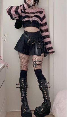 Look Grunge, Alt Clothes, 일본 패션, Pastel Goth Fashion, Really Cute Outfits