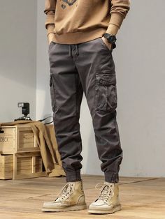 Men’s Cargo Pants Styles, Summer Cargo Pants, Pantalon Carhartt, Celana Kargo, Mens Outerwear Fashion, Slim Fit Cargo Pants, Tactical Cargo Pants, Dark Nature, Ripped Jeans Men