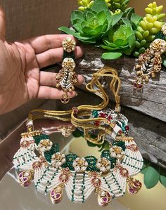 Uncut Kundan Necklace/pakistani Jewelry/sabyasachi Necklace/high Quality Gold Plated/moissanite Uncut Polki /tyaani Jewelry/indian Jewelery - Etsy Kundan Necklace, Pakistani Jewelry, Jewelry Indian, Kundan Necklaces, Wedding Jewellery Necklace, Wedding Necklace, Indian Jewelry, Wedding Jewelry, Gold Plate