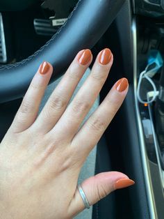 Burnt Organs Nails, Burnt Orange Dip Powder Nails, Orange Fall Nails 2022, Brownish Orange Nails, Fall Nails 2023 Orange, Short Burnt Orange Nails, Fall Burnt Orange Nails, Burnt Orange Short Nails, Rustic Orange Nails