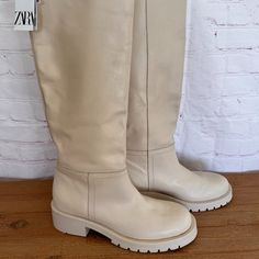 Nwt Zara Brand - Cream Color Leather Knee High Boots With Rubberized Lug Sole. Airfit. Technical Flexible Latex Foam Insole Designed To Offer Increased Comfort. Sole Height: 1.8 Inches (4.5 Cm) Size 40 Euro Us Size 9.5 Zara Ankle Boots, Calf Length Boots, Velvet High Heels, White Leather Boots, Platform Boots Women, Snake Print Boots, Zara Brand, Zara Boots, Zara Heels