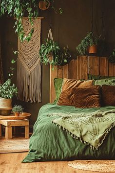 25+ Green Witch Aesthetic Home Bedroom Witchy Vibe Room, Green Witch Cottage, Green Witch Home