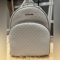 Brand New Michael Kors Large Backpack Bright White White Backpack For Shopping, Luxury White Standard Backpack, Designer White Backpack For Travel, Designer White Travel Backpack, Luxury White Backpack For Errands, Luxury White Backpack, Designer White Backpack For Everyday Use, Michael Kors Rhea Backpack, White Leather Backpack