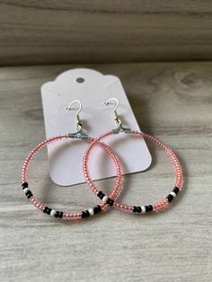 Pink hoop bead earrings with color accents Beaded Earrings Native, Angel Earrings, Color Accents, Fancy Jewelry, Beaded Hoop Earrings, Tucson Az, Beaded Hoops, Bead Earrings, Beaded Dangles