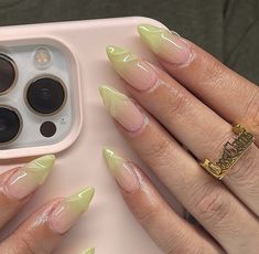 Colorful Chrome Nails, December Nail Designs, Trendy Summer Nails 2023, Trendy Summer Nails, China Nails, Long Almond, Short Press On Nails, Yellow Ombre, Nails 2023