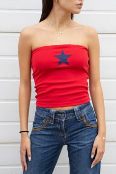 Star top | Collection 2023 | Subdued Blue Tube Top, Pink Tube Top, Low Waist Jeans, Star Top, Summer Outfit Inspiration, Teenage Girls, Bandeau Top, Top Collection, Red White And Blue