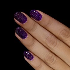 Deep Purple Holographic Nail Polish January Nail Designs 2023, Dark Purple Sparkly Nails, Purple Gel Nails Short, Purple Nails With Hearts, Nails Inspo Purple, Shades Of Purple Nails, Purple Dip Nails, Sparkly Purple Nails, Nail Designs Dark