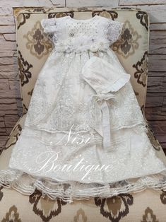 "★White Christening Gown, Baptism Dress★ ★Occasion:  Baptism, Child Blessing and Special Occasion Comes With 3 Pieces: ★Dress ★Full length Gown ★Bonnet  ★Size: 6/18 Months ★Measurements are in Inches: Dress (Short Dress) -Waist 21\" -Shoulder to hem 24\" -Shoulder to Shoulder 8.5\" Full Length Gown -Waist 22\" -Shoulder to hem 32\"  ★Features: (The waist measurement is around the dresses) (The waist is adjustable, has two ribbons to make a bow, as in the photo) (The back of the 2 dresses is open, for comfort when you load the baby) Please check the measurements, and any questions send me a message, your satisfaction is very important for me. Comes with a dress bag Dry Clean Only Thanks!" Baby Girls Dresses, Make A Bow, Dress Bag, Christening Gown, Baptism Dress, Full Length Gowns, Dress Occasion, Christening Gowns, Waist Measurement