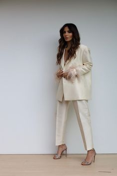 Pearl Blazer, Color Perla, Outfit Chic, Mode Inspiration, Look Fashion, Passion For Fashion, Classy Outfits, Fashion Inspo Outfits