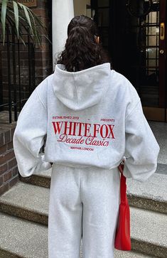 White Fox Hoodie, Essential Sweatpants, Fox Hoodie, Bday Gifts, White Fox Boutique, List Ideas, Loungewear Sets, Oversized Hoodie, White Fox