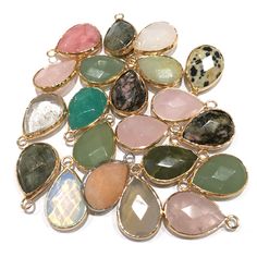 PRICES MAY VARY. Natural healing crystal stone pendants. Random 10 pcs. These stone pendants are 14x22 mm. The teardrop pendant can bring you a relaxing and peaceful feeling, and remind you to think positively, which is ideal for meditation, yoga, balancing emotional energy and more. The stone pendant can be widely applied to make bracelets, necklaces, earrings, anklets, key chains and so on, just play your imagination, and make interesting crafts. Wide applications:
These pendants are sturdy en Stones For Jewelry Making, Craft Making, Estilo Boho, Bracelet Jewelry, Diy Necklace, Beaded Pendant, Necklace Bracelet, Jewelry Making Beads, Accessories Necklace