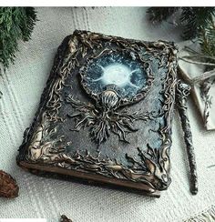 Euphemia Potter, Potion Ideas, Magic Artifacts, Buku Diy, Witch Things, Decoupage Ideas, Magical Book, Witch Books