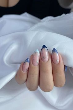 Blue And White Nails, Simple Gel Nails, Her Nails, Soft Nails, Short Acrylic Nails Designs, Minimalist Nails, Funky Nails