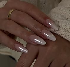 Christmas Nails Minimalist, White Naildesign, Christmas White Nails, Thailand Nails, Mood Style, Beauty Hacks Nails, Milky Nails, Casual Nails, Blush Nails