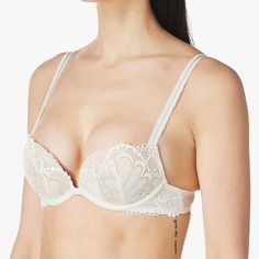 Feel and look fabulous in the Wonderbra refined glamour full effect push up bra with its stunning plunge neckline and gel+air ultimate push up features. You will love the flirty floral lace and mesh detail, and with the convertible straps you can wear it multiple waysBrand new in manufacturers packaging Lace Push-up Bra With Lace Closure, Push-up Bra With Lace Closure For Party, Feminine Push-up Party Bra, Feminine Lace Closure Push-up Bra, Elegant Low-cut Bra For Wedding, Elegant Low-cut Wedding Bra, Lace Push-up Bra With Removable Cups, Push-up Lace Bra With Removable Cups, Elegant Padded Push-up Bra