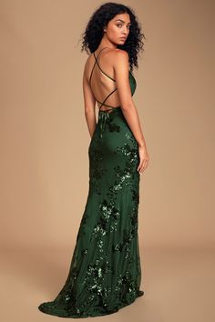 Valhalla Forest Green Sequin Lace-Up Maxi Dress Forest Green Dresses, Green Formal Dresses, Formal Dresses Gowns, Cute Prom Dresses, Prom Dress Inspiration, Sequin Maxi Dress, Pretty Prom Dresses, Green Prom Dress, Green Sequins