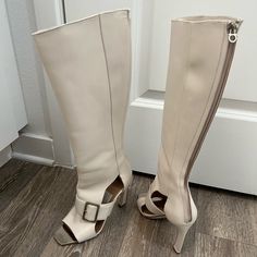 Only Worn A Few Times And In Excellent Condition. Doesn’t Come With Box Or Anything Unfortunately Salvatore Ferragamo Shoes, Ferragamo Shoes, Shoes Heels Boots, Salvatore Ferragamo, Shoes Women Heels, Heeled Boots, Shoes Heels, Size 6, Women Shoes