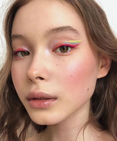 Rainbow Wings, Summer Makeup Trends, Video Makeup, Makeup Tip, Bright Makeup, Summer Makeup Looks