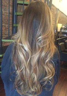 long brown blonde balayage hair Tmavý Blond, Brown To Blonde Balayage, Blond Balayage, Balayage Hair Dark, Brown Blonde Hair, Hair Color Balayage, Blonde Balayage, Brown Hair Colors, Ombre Hair