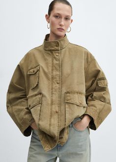 Worn-effect parka Beige Jacket Outfit, Oversized Parka, Style Oversize, Parka Women, Beige Jacket, Mango Outlet, Canvas Jacket, Brown Leather Jacket, Oversized Silhouette