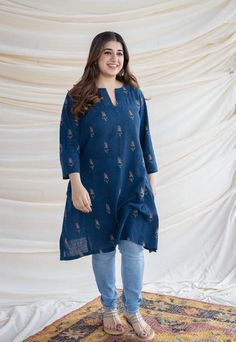 Product Description:

Handcrafted kurta in hand block prints.

This kurta is a wardrobe staple and is super versatile.
Features a V neck with 3/4th sleeves kurta. 
Straight cut kurta with pockets. 

Size and Fit:


Model height is 5'3" and is... Outfit For Petite Women, Western Dresses For Girl, Outfits For Petite, 2023 Wardrobe, Stylish Mehndi Designs