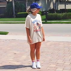 LA dodgers distressed t-shirt Dodgers Outfit Women, Dodgers Outfit, La Outfits, Screen Print Transfer, Distressed T Shirt, Print Transfer, Jersey Outfit, Baseball Shirt, Cozy Fits