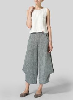 Linen Flared Leg Crop Pants Chic Relaxed Fit Ankle-length Capris, Chic Ankle-length Capris With Relaxed Fit, Chic Wide-leg Capris With Pockets, Vivid Linen, White Look, Boxy Top, Crop Pants, Band Collar, Cropped Pants