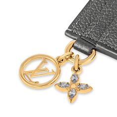 LOUIS VUITTON® - Lv Charms Card Holder - Gun Metal Micro Bags, Wallet Pouch, Monogram Bag, Silver Jewelry Fashion, Buckle Shoes, Monogrammed Leather, Smart Design, Modern Earrings, Card Holder Leather