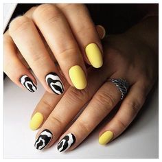 Art Tattoo Men, May Nails, Men Faces, Minimalist Nail Art, Minimal Nails, Nail Envy, Kawaii Nails, Minimalist Nails, Dream Nails