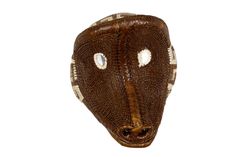 The White Eye Brown Baboon Monkey Wall décor mask from TraderBrock, perfect for adding a touch of jungle-inspired art to your home. Handcrafted by indigenous artisans in Panama, this exquisite piece features an African animal motif, with realistic textures and a primal aesthetic that captures the essence of the wild kingdom.  The intricately woven design and tribal animal beast details make this mask a true work of art, adding a touch of Serengeti elegance and rainforest ambience to any room. Us Primal Aesthetic, Baboon Monkey, Savanna Grassland, Safari Wall Decor, Mask Wall Decor, Monkey Mask, Monkey Wall, Animal Mask, Mask Wall