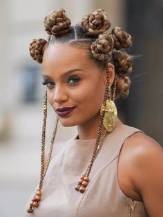 Afro Hair Jewelry, Braided Bantu Knots Hairstyles, Matric Hairstyles, Bantu Knots Hairstyles Half Up, Bantu Knots With Braids, Bantu Braids, Big Braids Hairstyles, Bantu Knots Hairstyles, Jojo Hair