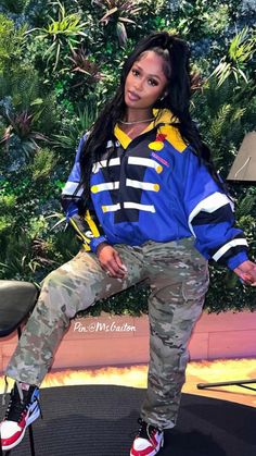 Dior Outfits Women, Dess Dior Outfits, Tomboy Swag Outfits, Cute Sneaker Outfits, Dess Dior, Fly Fits, Rihanna Outfits, Trendy Fashion Outfits