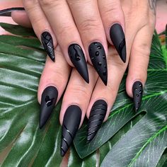 Black nails Matte Black Nails Design Stilettos, Black Nail Designs Matte And Gloss, Nails Black Matte Design, Mat Black Nails Design, Matte Black Nails Almond Shape, Matte Nails Design Black, Soft Black Nails, Matte Black Acrylic Nails Designs, Nails Stelitto