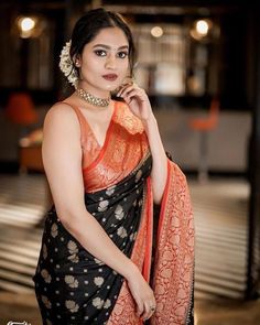 Simple Sarees, Saree Photoshoot, Wedding Saree Indian, Black Saree, Stylish Blouse, Stylish Sarees, Boutique Style