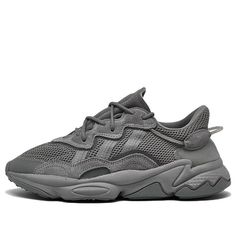 GW6923 Ozweego Adidas, Adidas Originals Ozweego, Adidas Ozweego, Shoe Inspo, Jd Sports, Finish Line, Stylish Sneakers, Casual Shoes Women, Sneaker Shopping