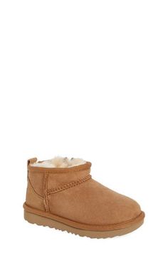 Cute Uggs, Outfit With Uggs, Ugg Ankle Boots, Kids Ankle Boots, Teen Presents, Uggs For Cheap, Ugg Boot, Girl Aesthetics, Classic Ugg Boots