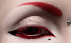 Demon Eye Makeup, Makeup 2022, Funky Makeup, Creepy Halloween Makeup, Barbie Makeup, White Makeup, Visual Library, Red Makeup